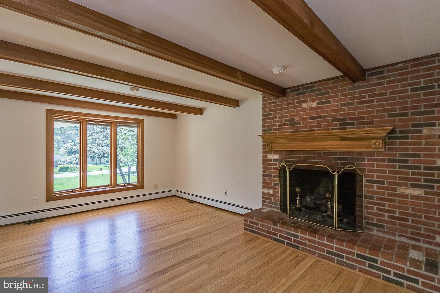 CAMBRIDGE DOWNS - Residential