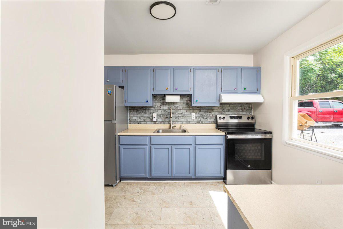 1045 S MAIN STREET C9 C-9
