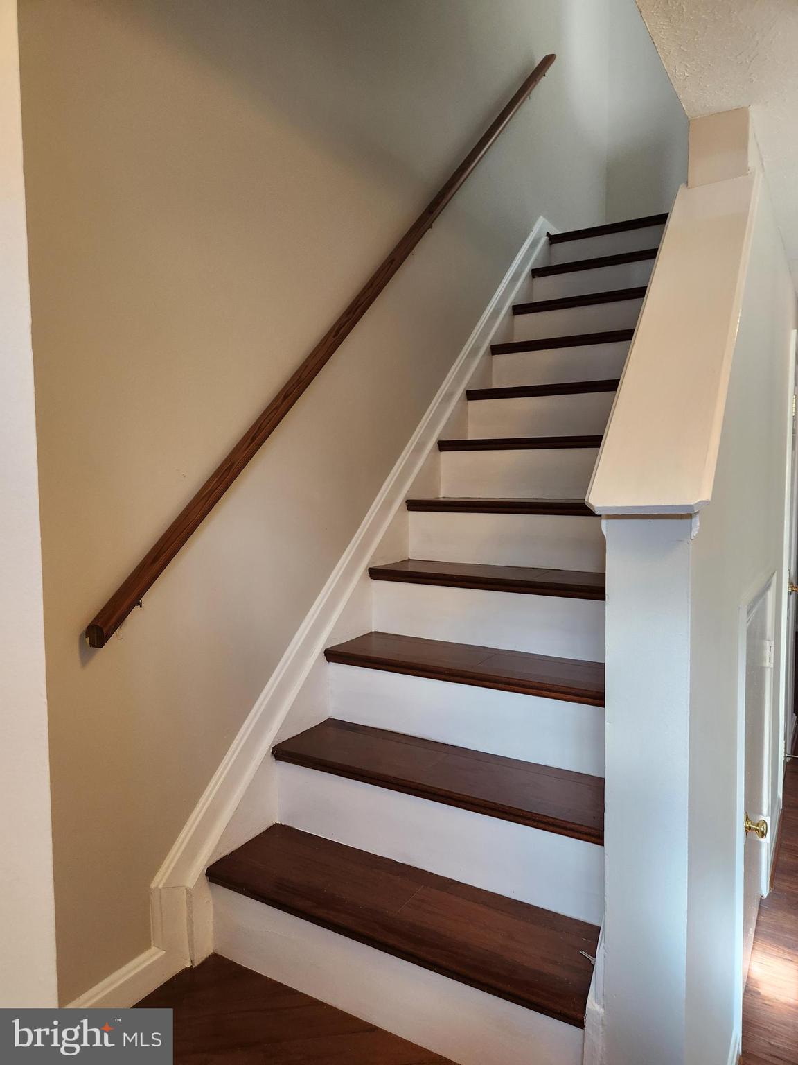 RIDGEVIEW ESTATES - Residential Lease