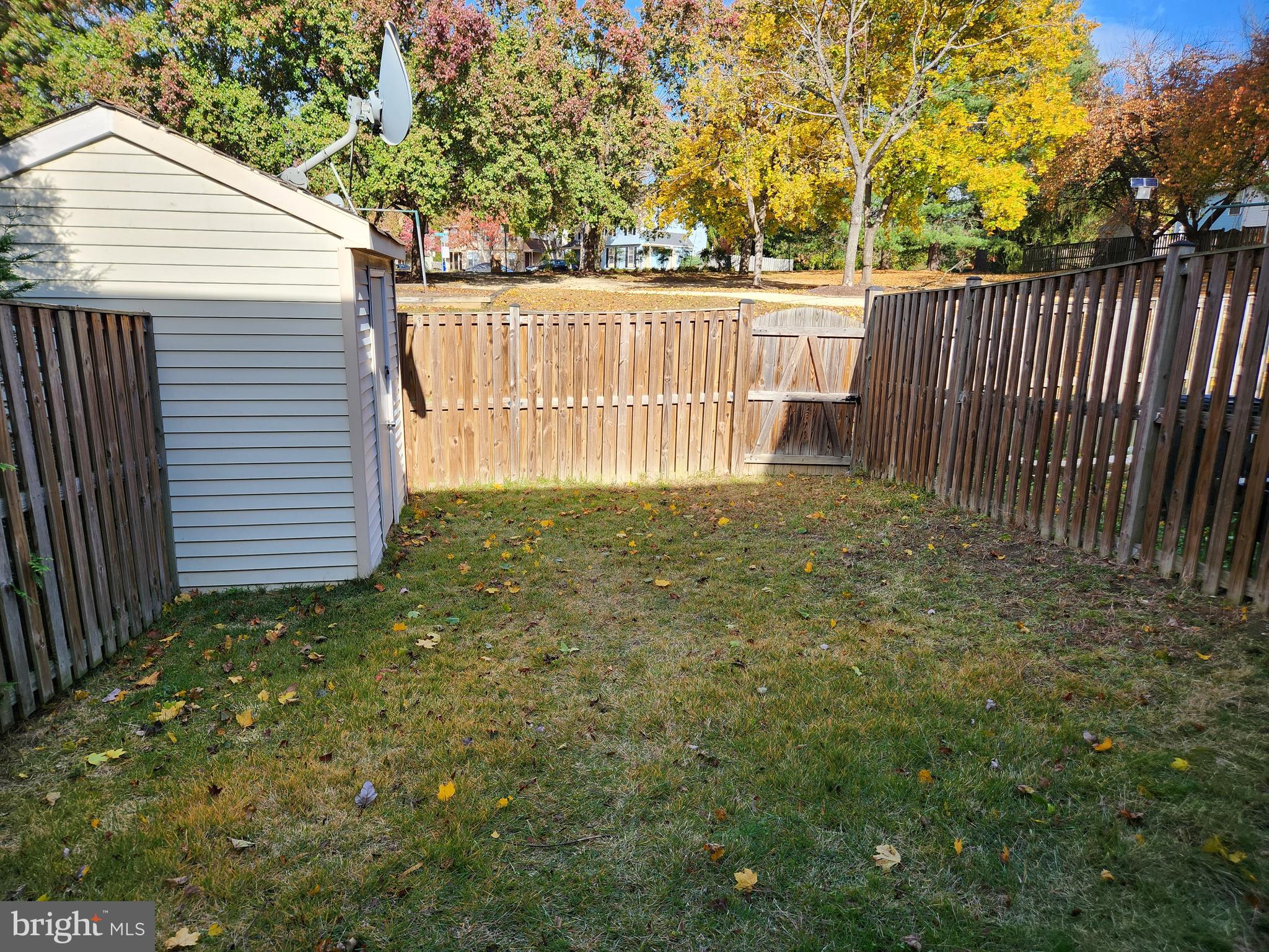 RIDGEVIEW ESTATES - Residential Lease