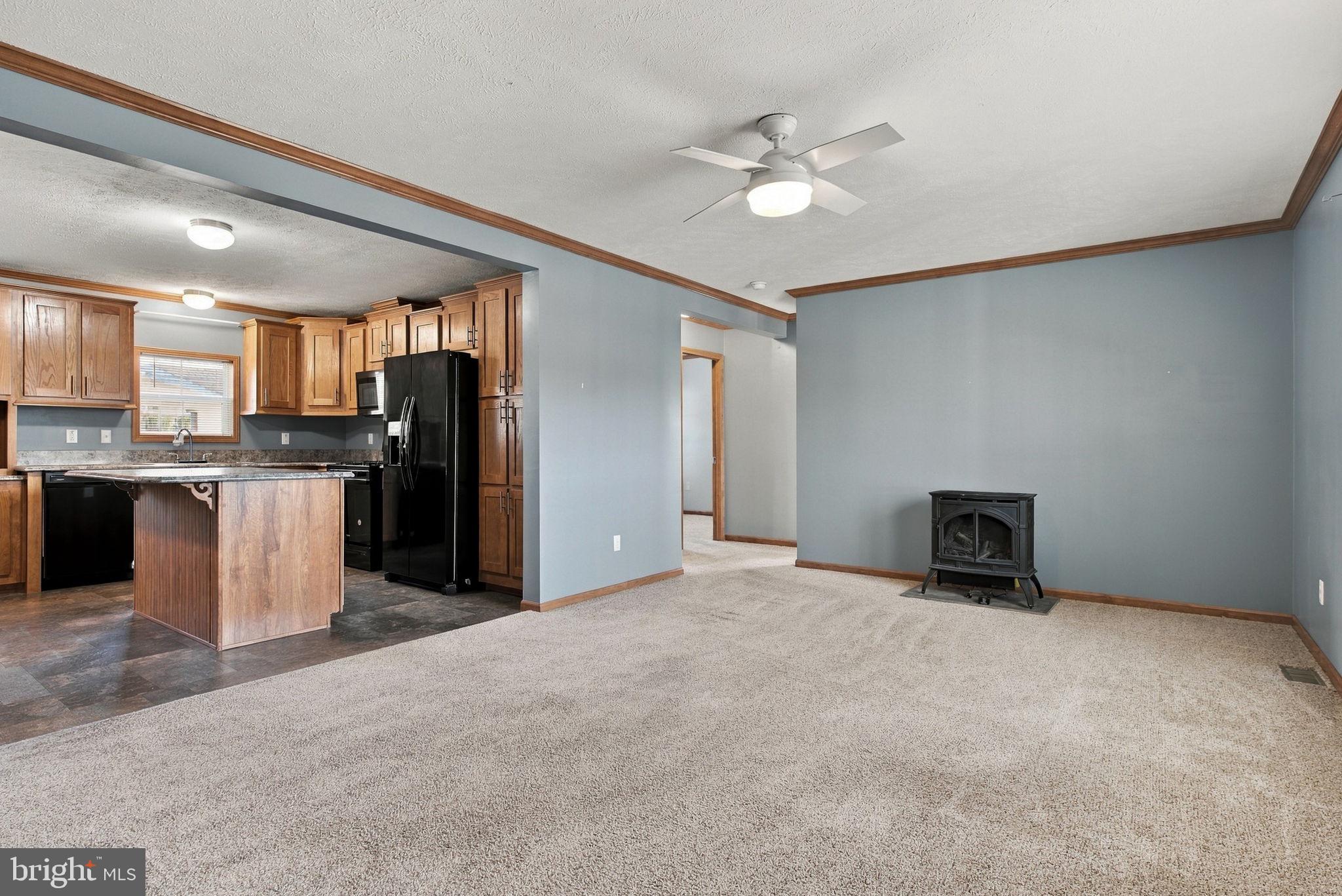 76 MEADOWVIEW DRIVE