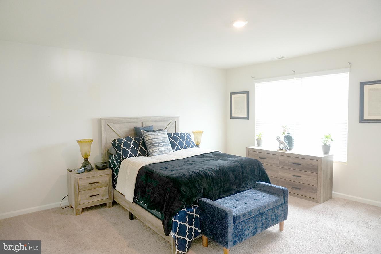 HOMEPLACE AT RIVERSIDE - Residential