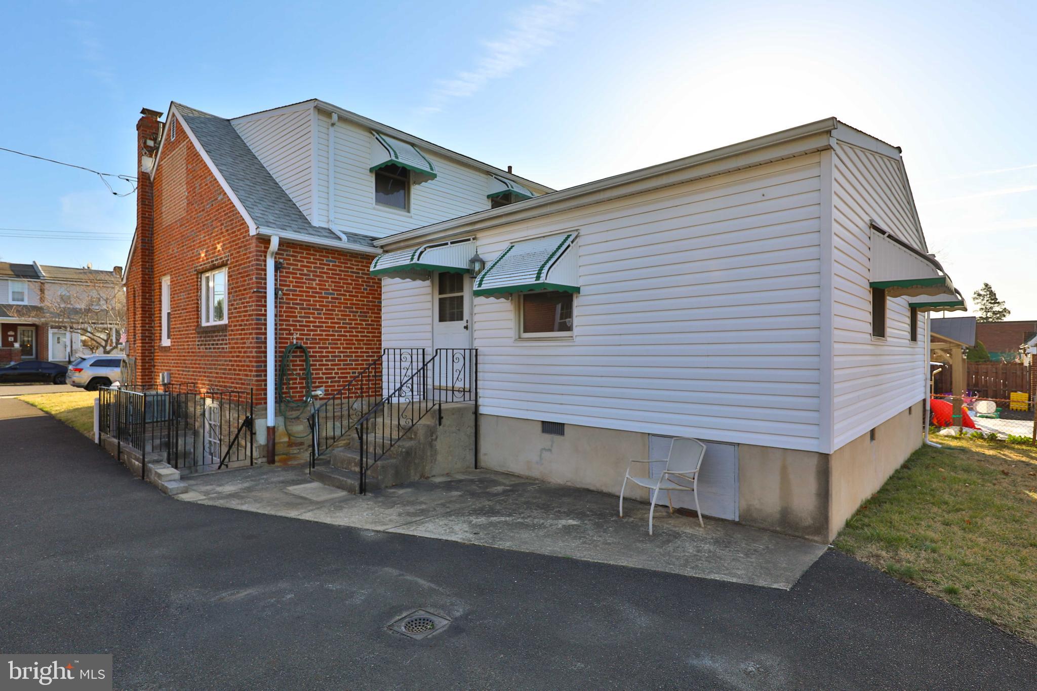 RHAWNHURST - Residential