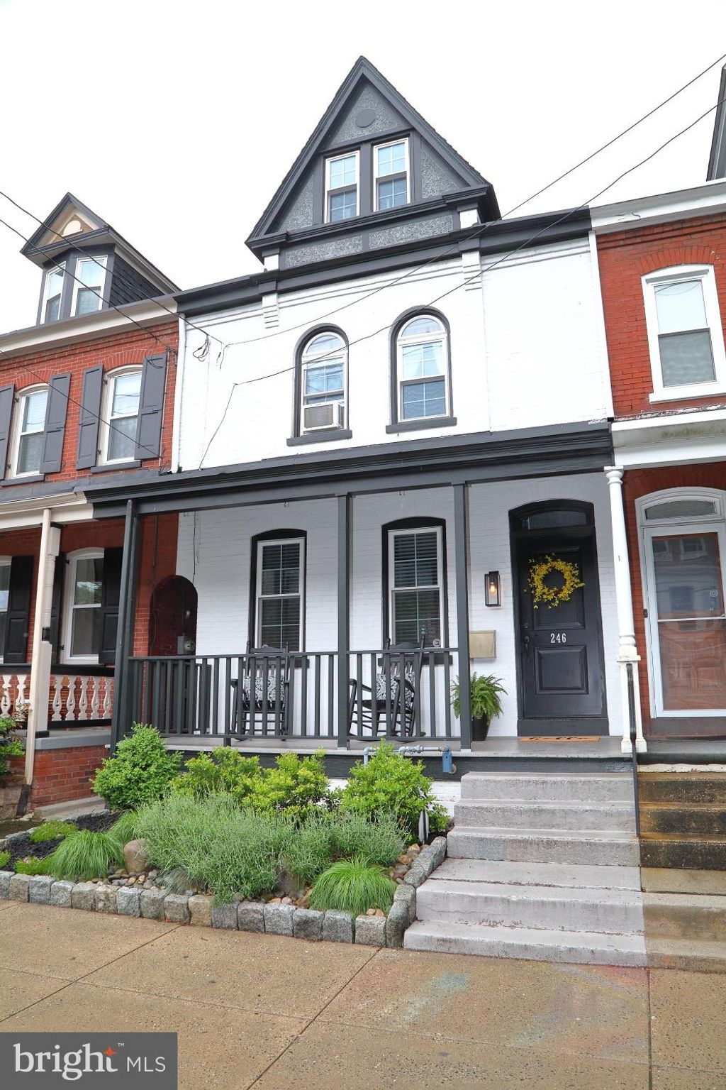 Photo of 246 E New Street, Lancaster, PA 17602 (MLS # PALA2050884)