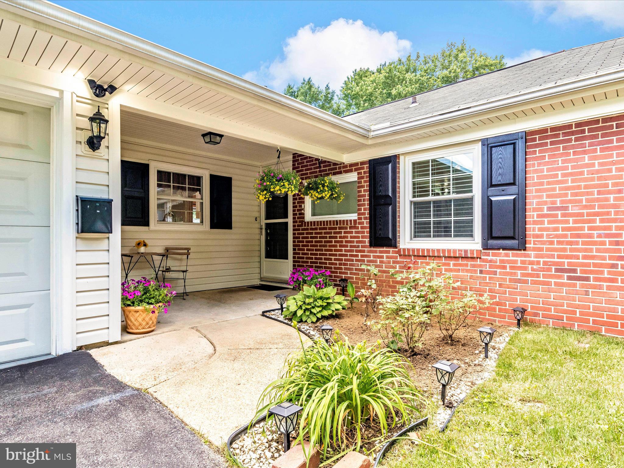 SOMERSET AT BELAIR - Residential