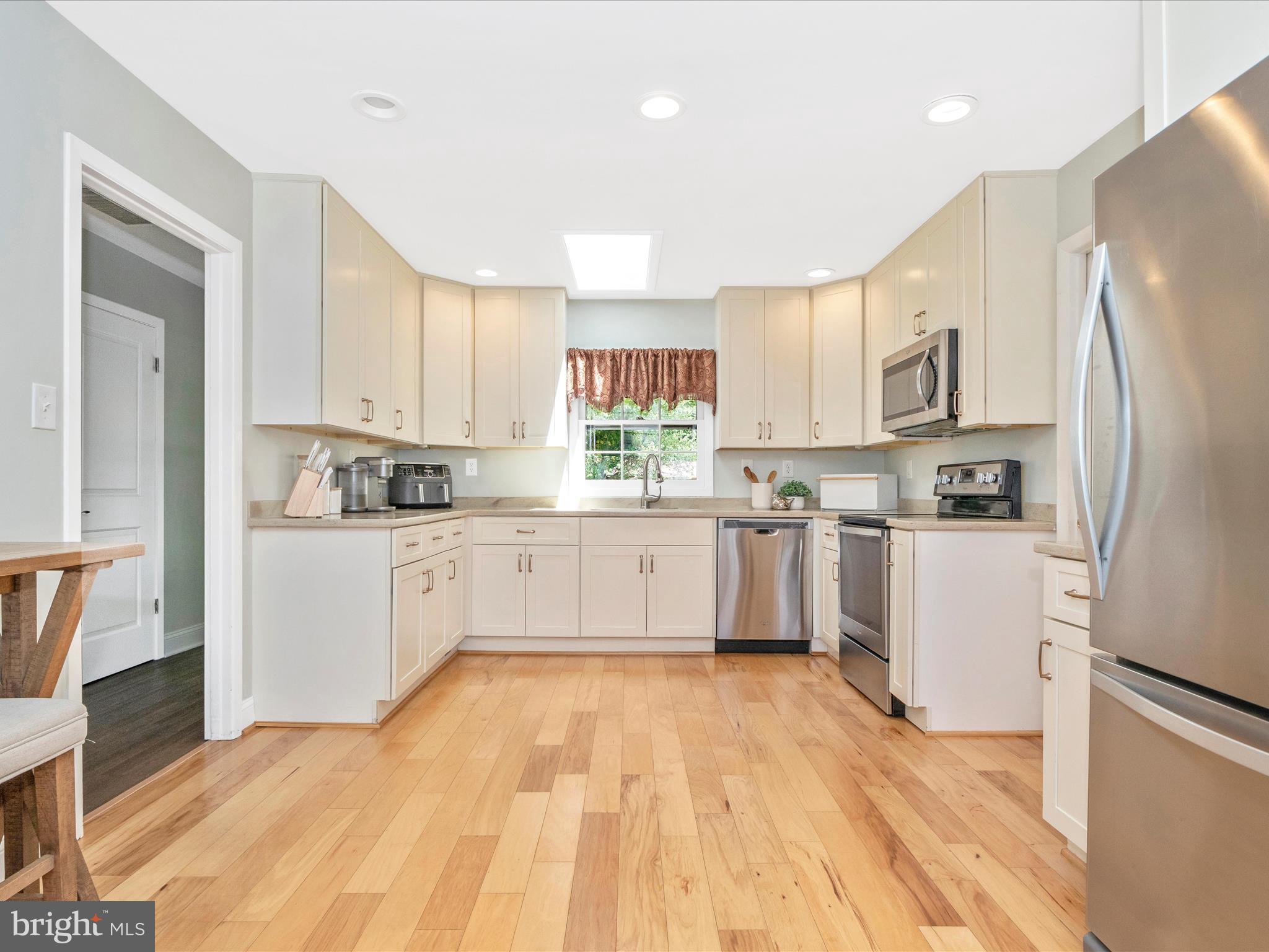 SOMERSET AT BELAIR - Residential