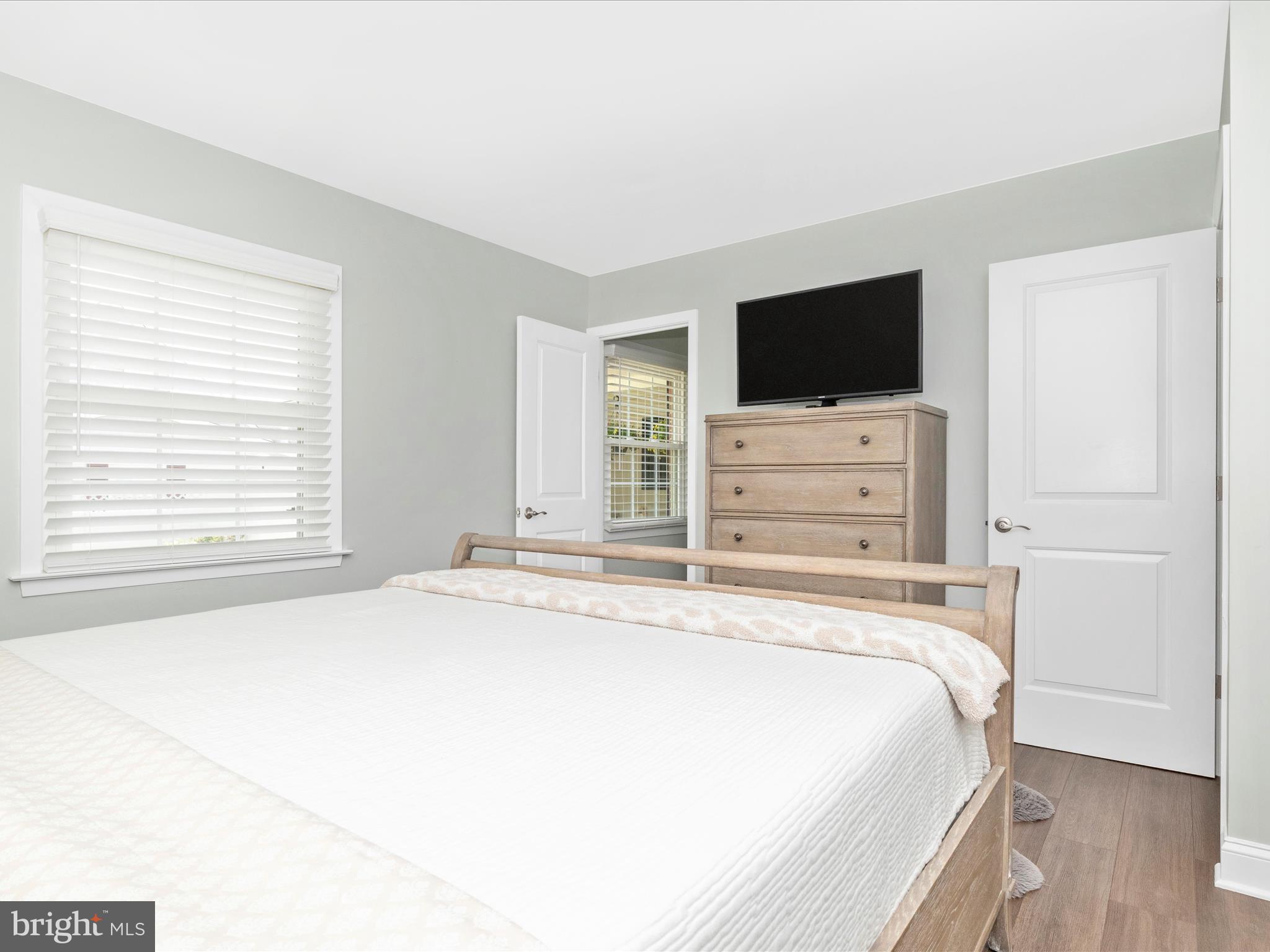 SOMERSET AT BELAIR - Residential