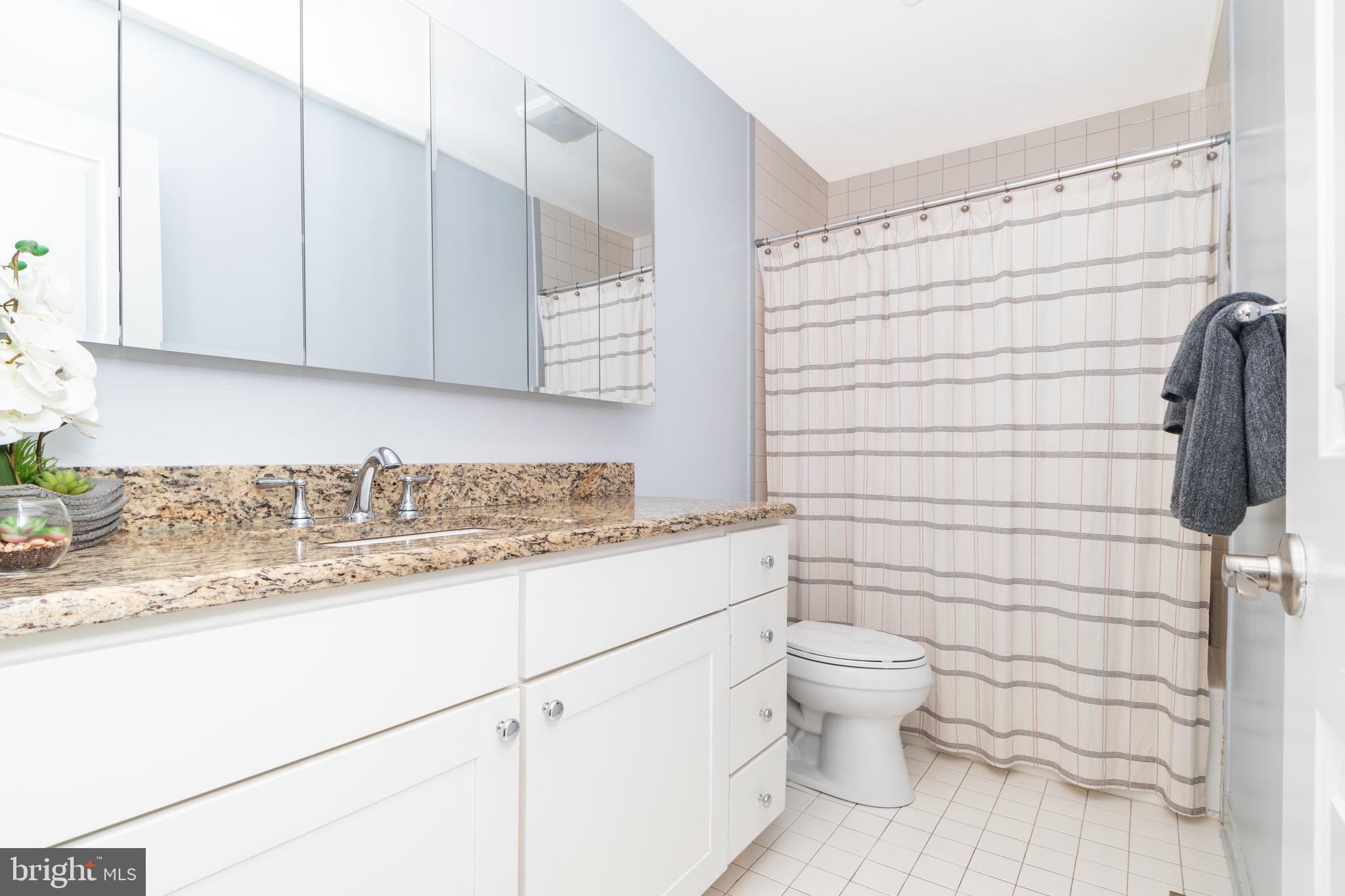 SOMERSET AT BELAIR - Residential