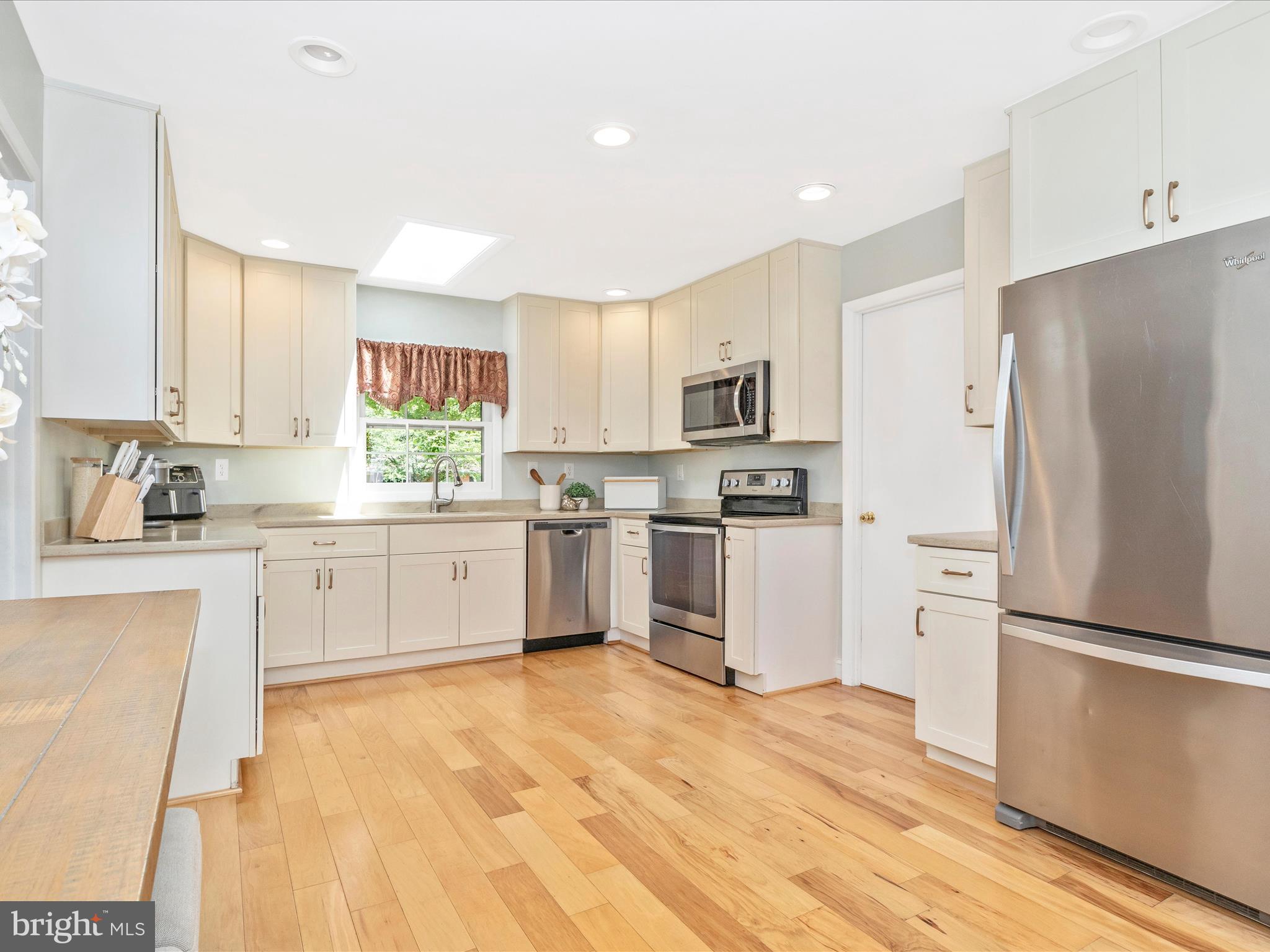 SOMERSET AT BELAIR - Residential