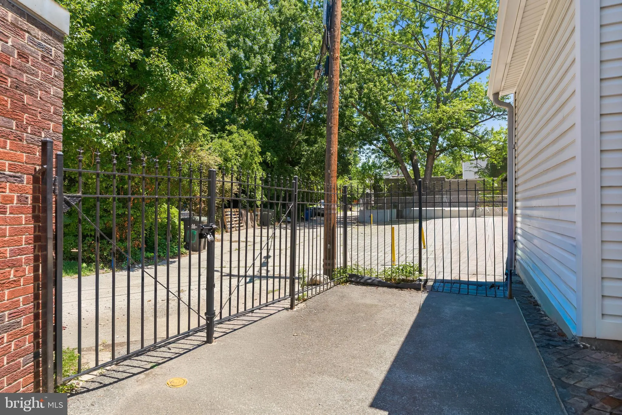Additional image 117 of 1512 Good Hope (Marion Barry Ave) Road SE, Washington, DC 20020