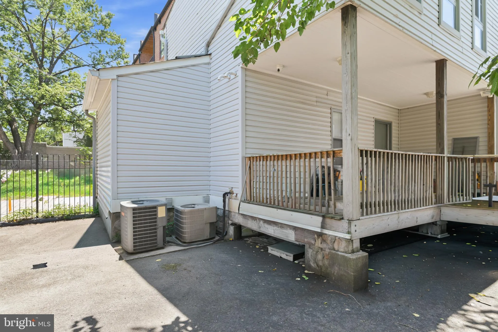 Additional image 118 of 1512 Good Hope (Marion Barry Ave) Road SE, Washington, DC 20020