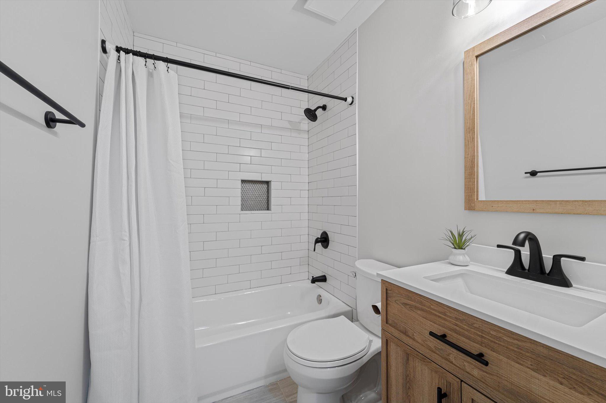 GOOSE CREEK FARMS - Residential