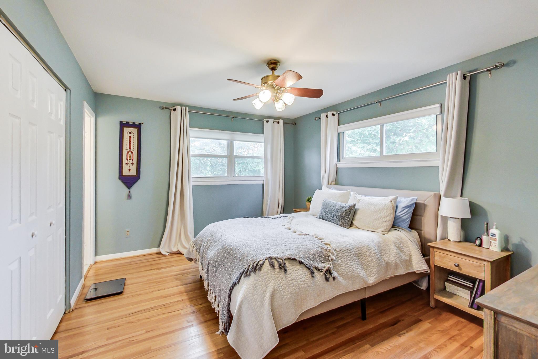 ASPEN HILL PARK - Residential Lease