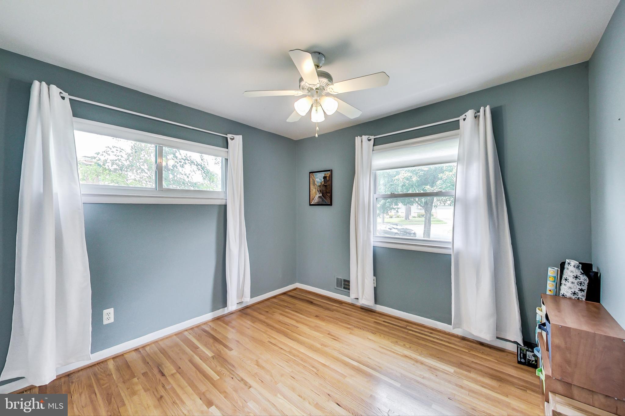 ASPEN HILL PARK - Residential Lease