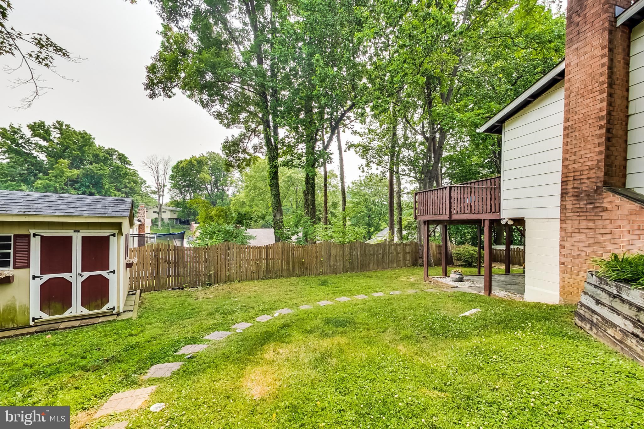 ASPEN HILL PARK - Residential Lease