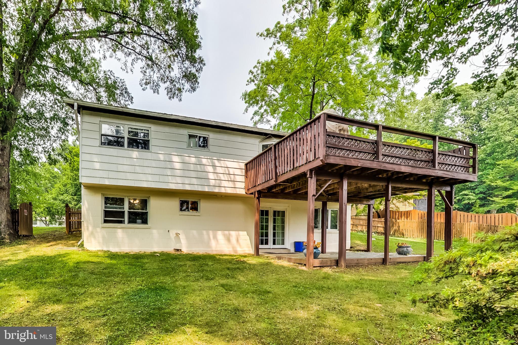 ASPEN HILL PARK - Residential Lease