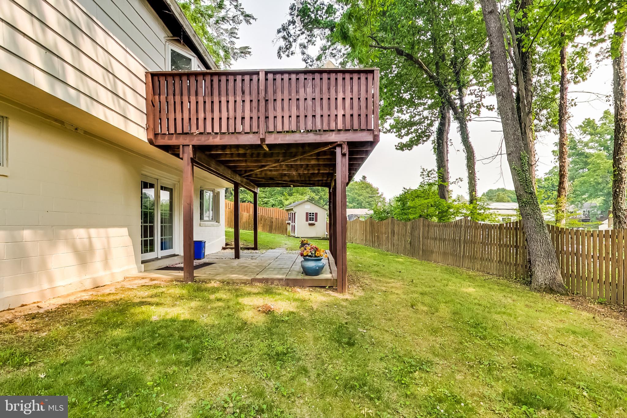 ASPEN HILL PARK - Residential Lease