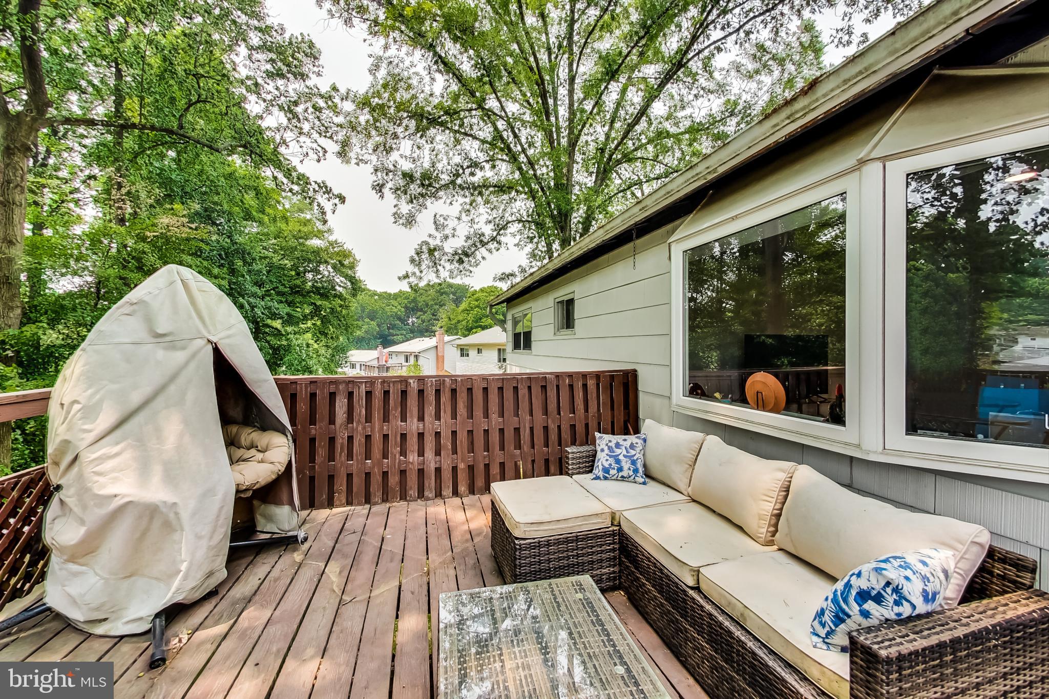 ASPEN HILL PARK - Residential Lease