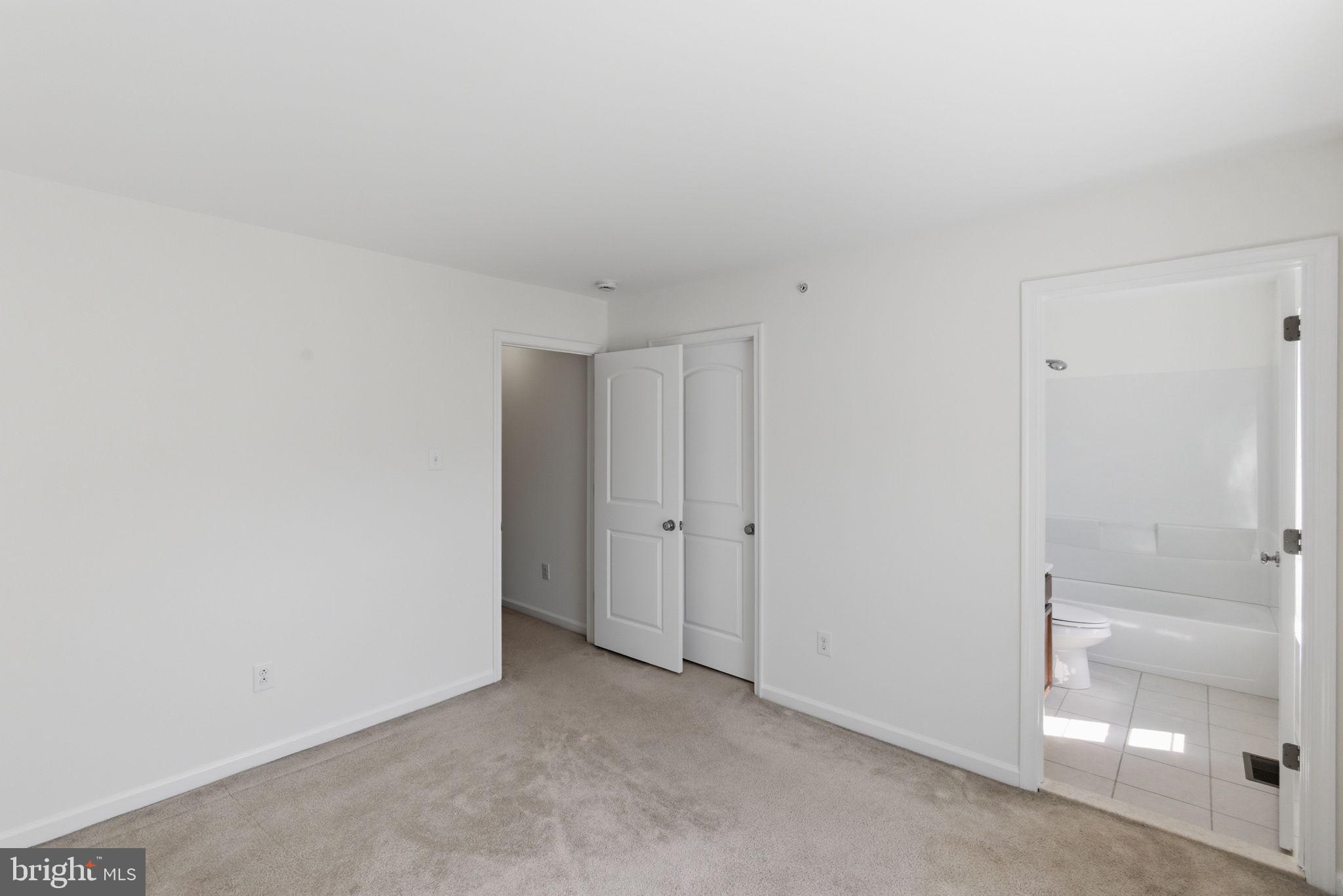 CARRIAGE HILL - Residential