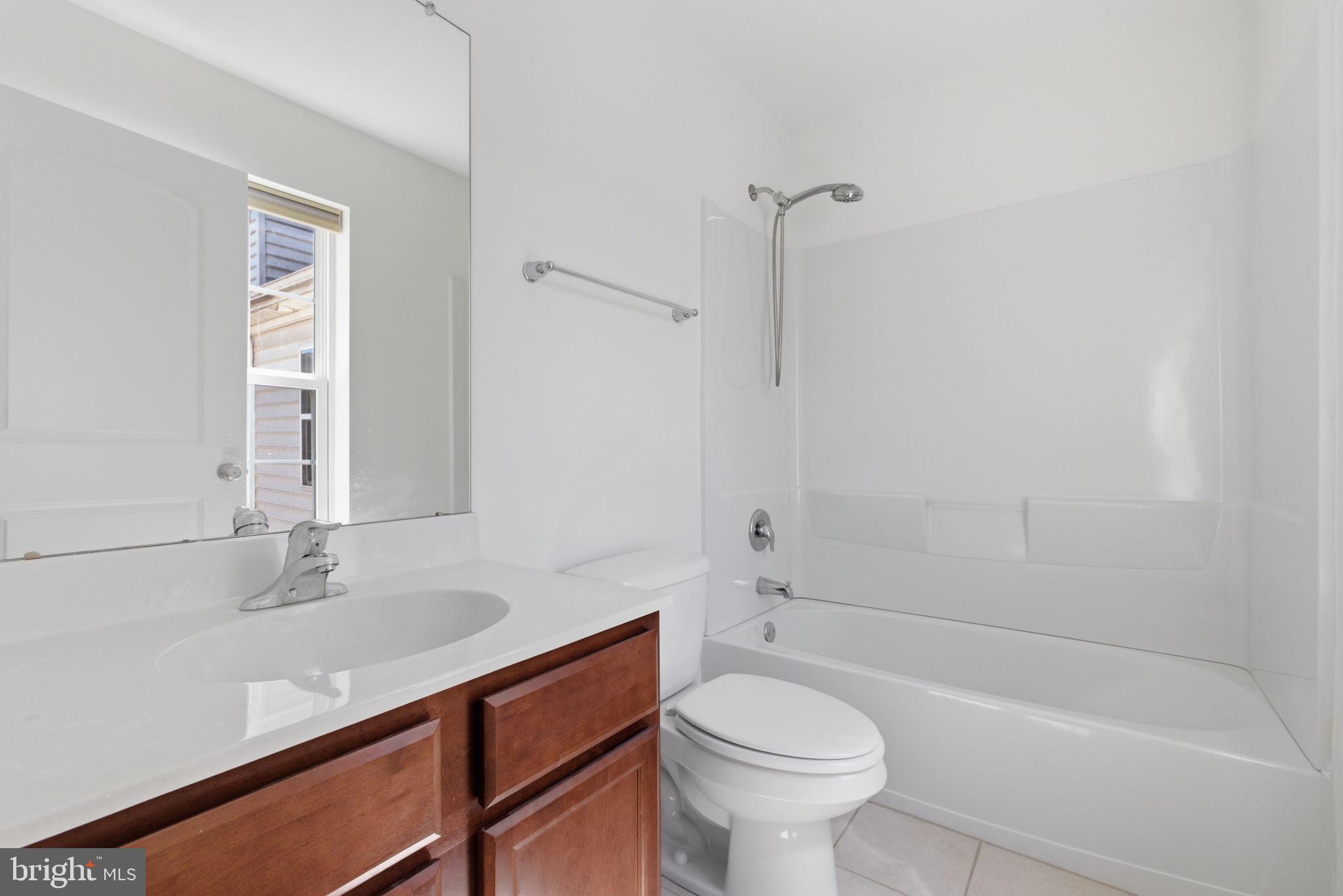 CARRIAGE HILL - Residential