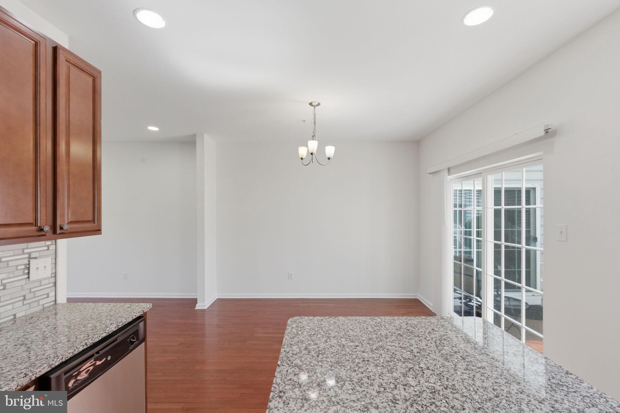 CARRIAGE HILL - Residential