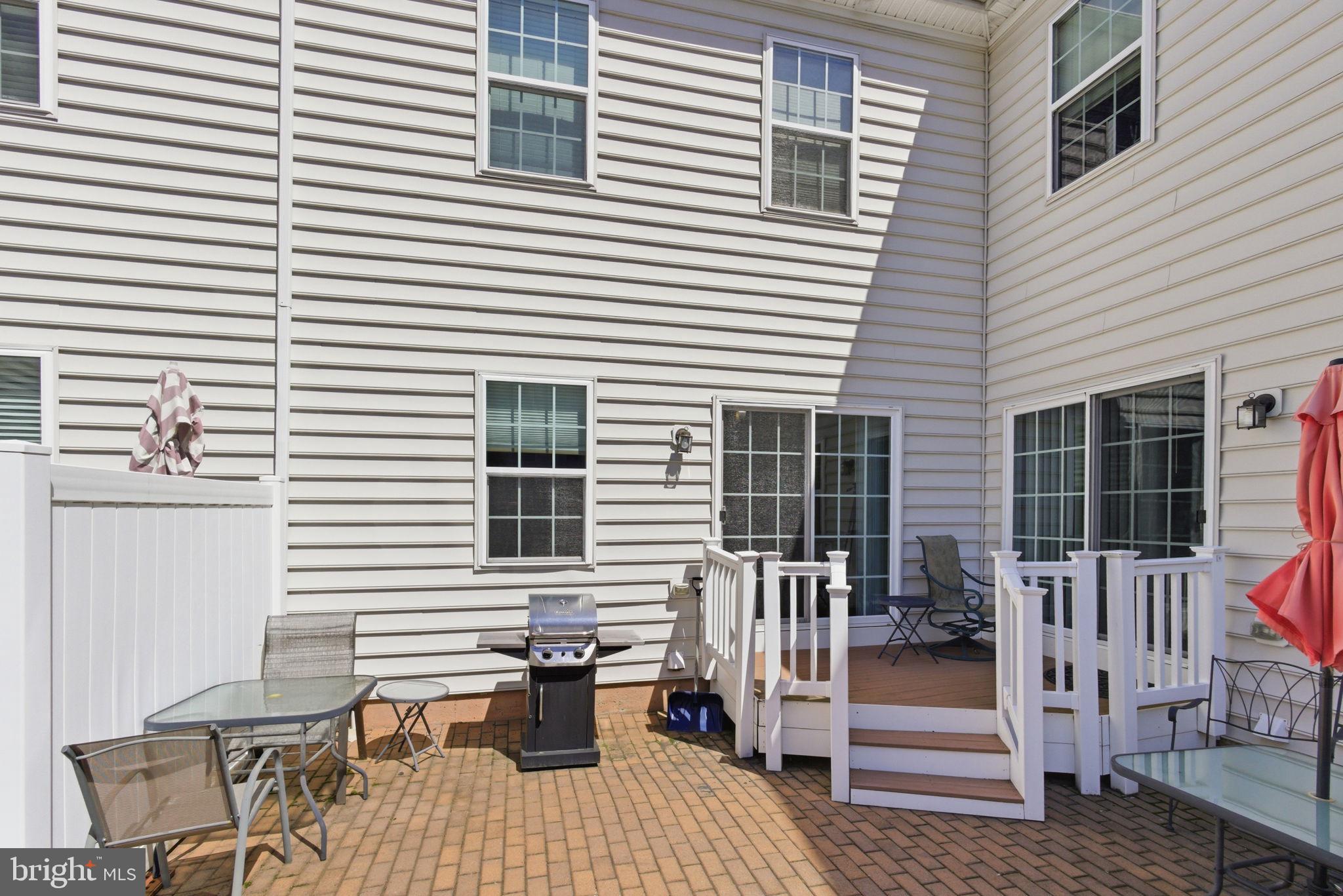 CARRIAGE HILL - Residential