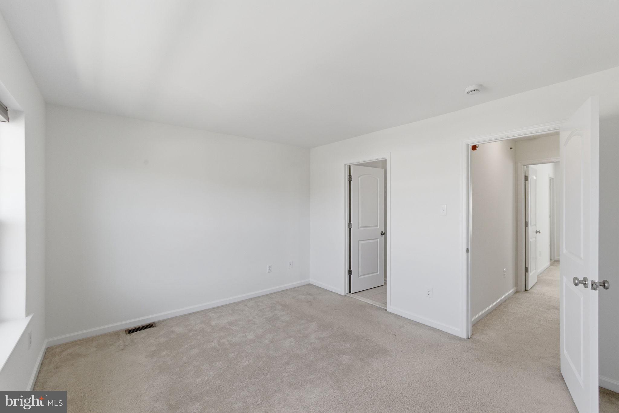 CARRIAGE HILL - Residential