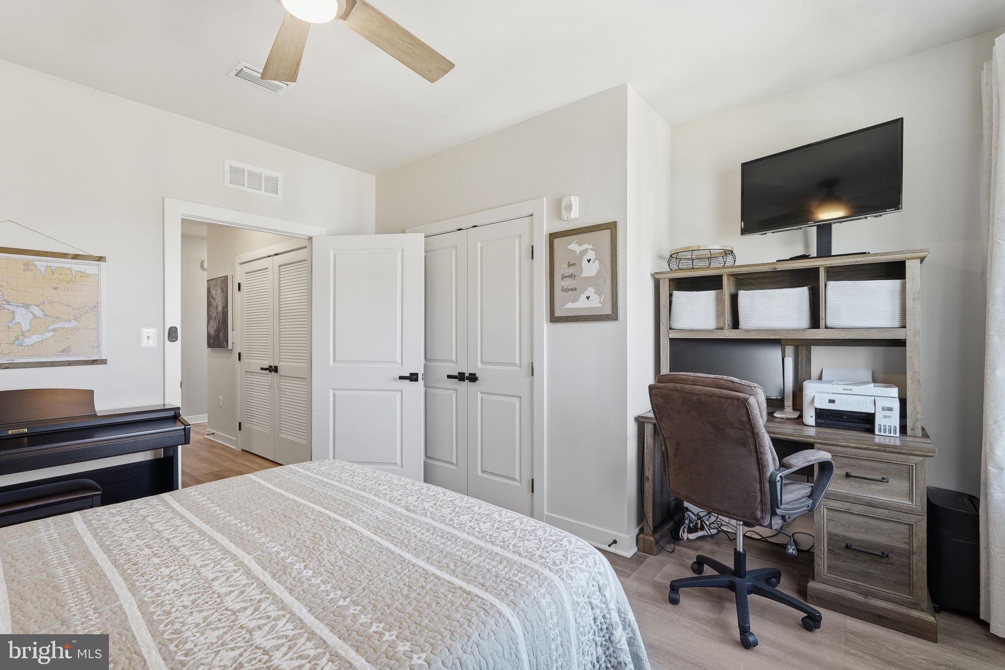 WOODLAND PARK - Residential