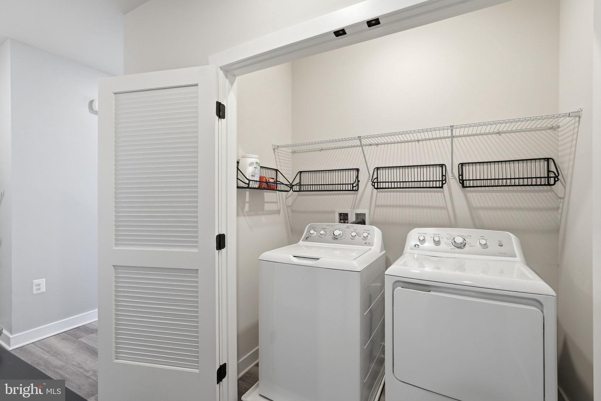 WOODLAND PARK - Residential