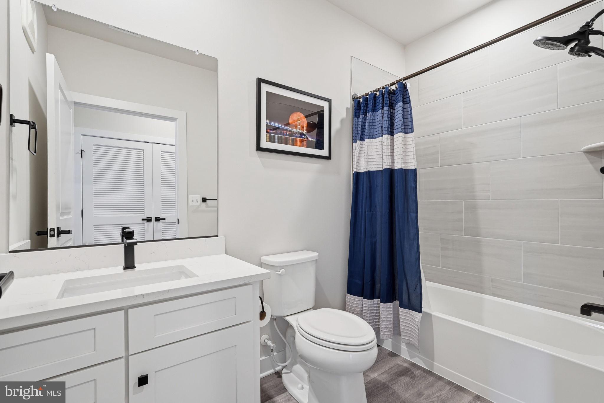 WOODLAND PARK - Residential