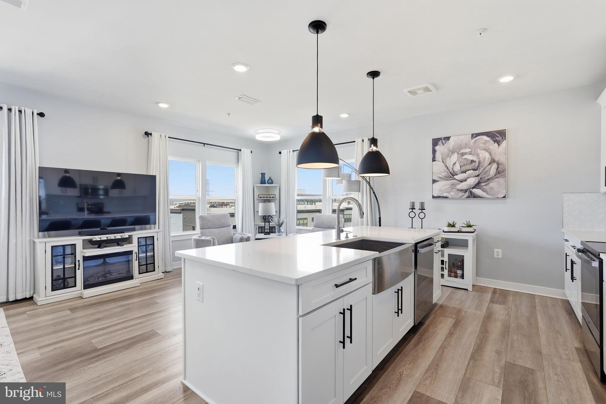 WOODLAND PARK - Residential