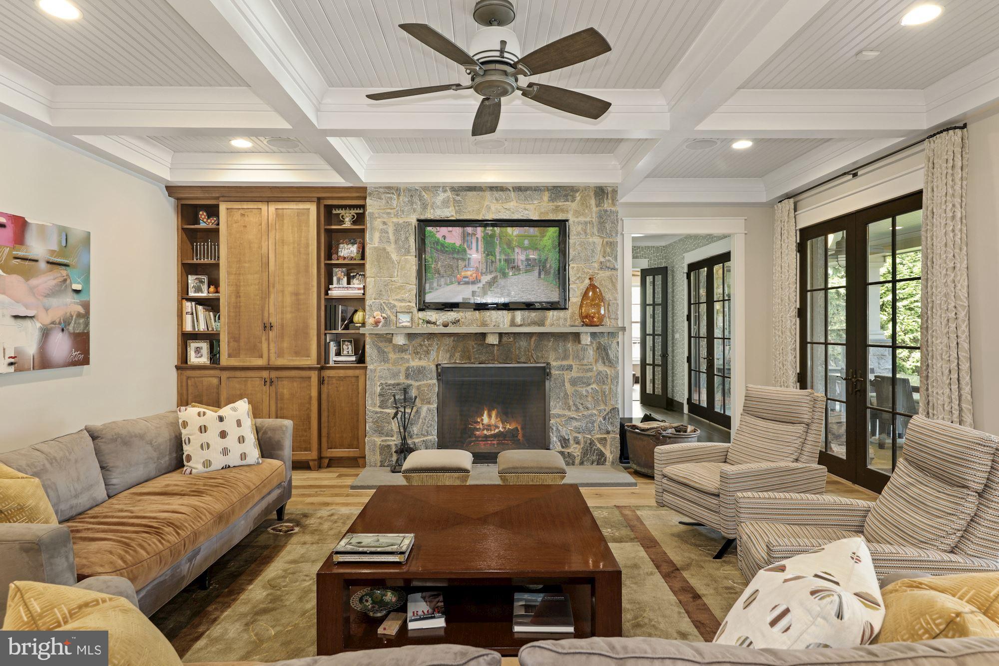 HILLMEAD - Residential