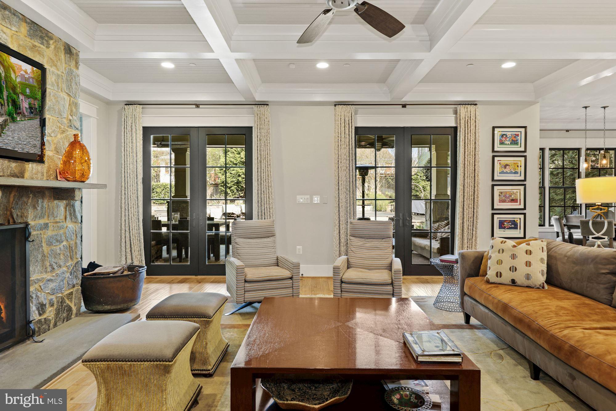 HILLMEAD - Residential