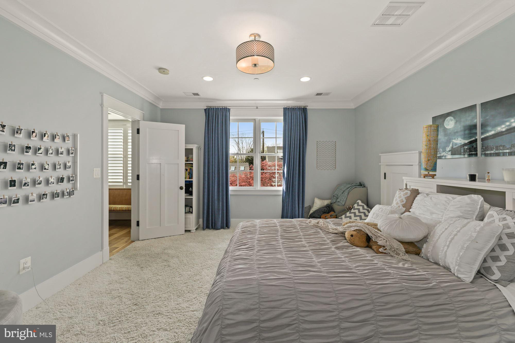 HILLMEAD - Residential