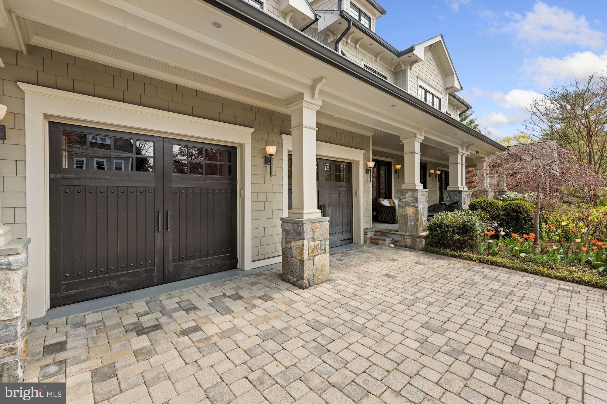 HILLMEAD - Residential