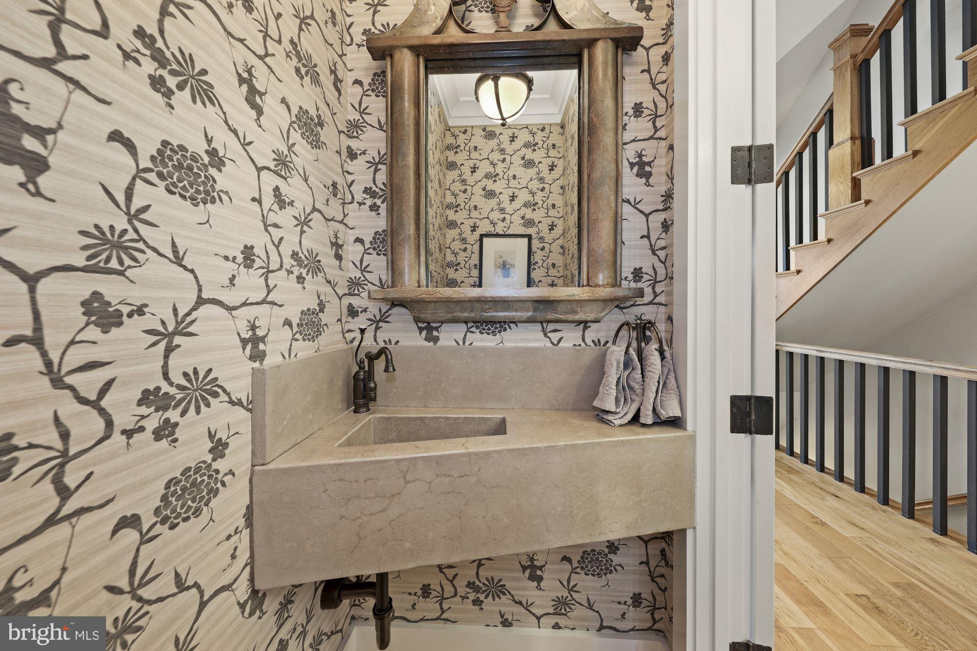 HILLMEAD - Residential