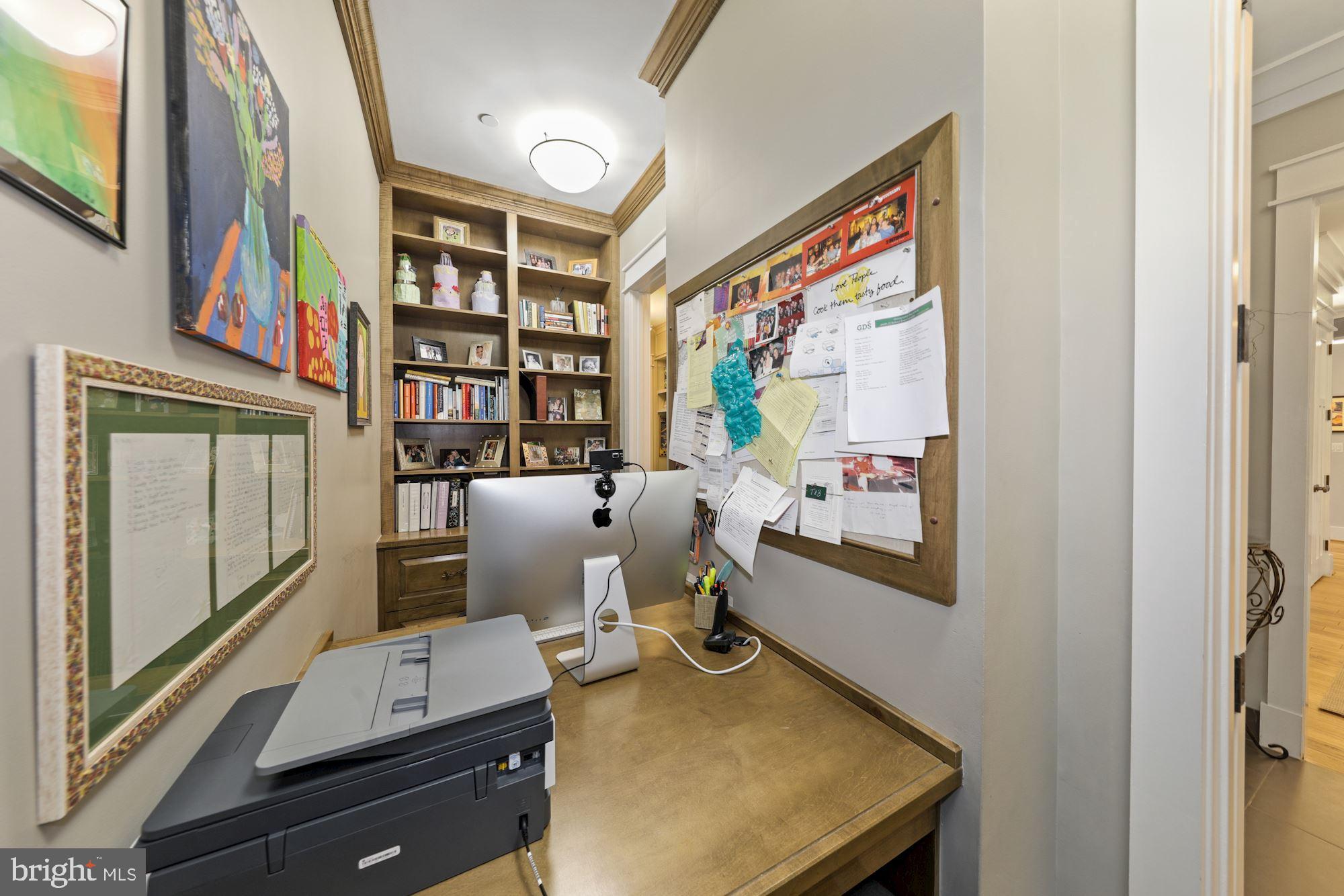 HILLMEAD - Residential