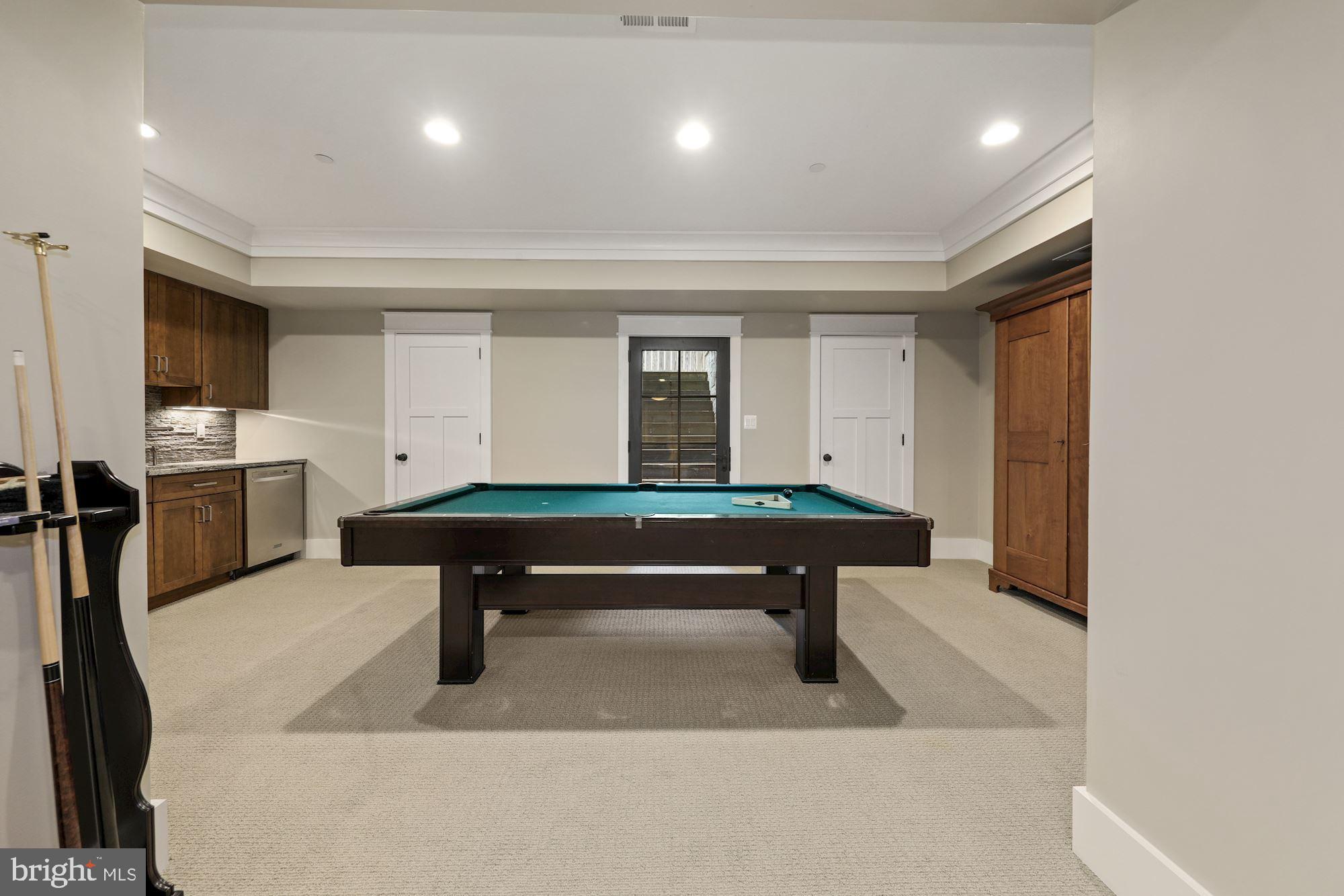 HILLMEAD - Residential