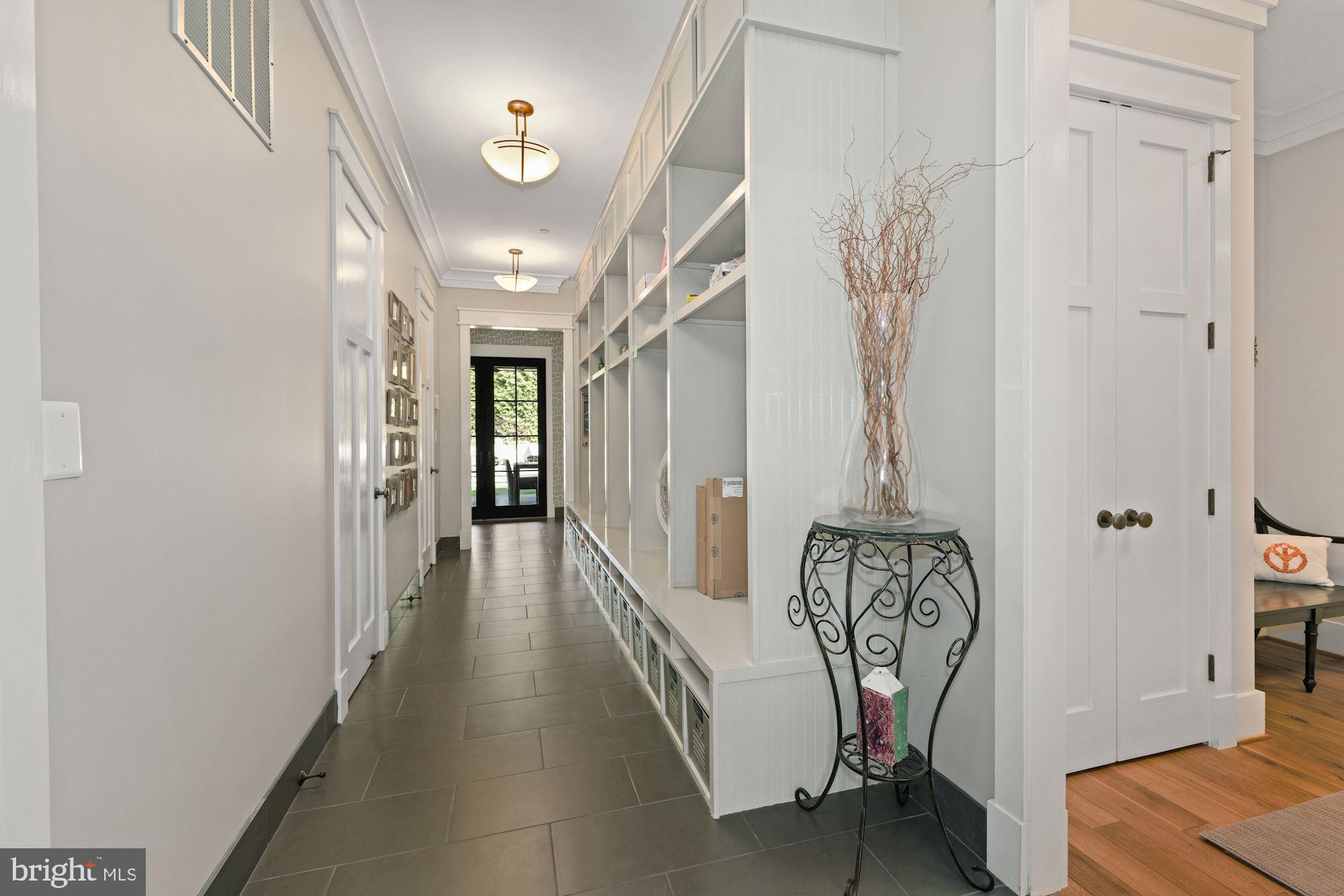 HILLMEAD - Residential