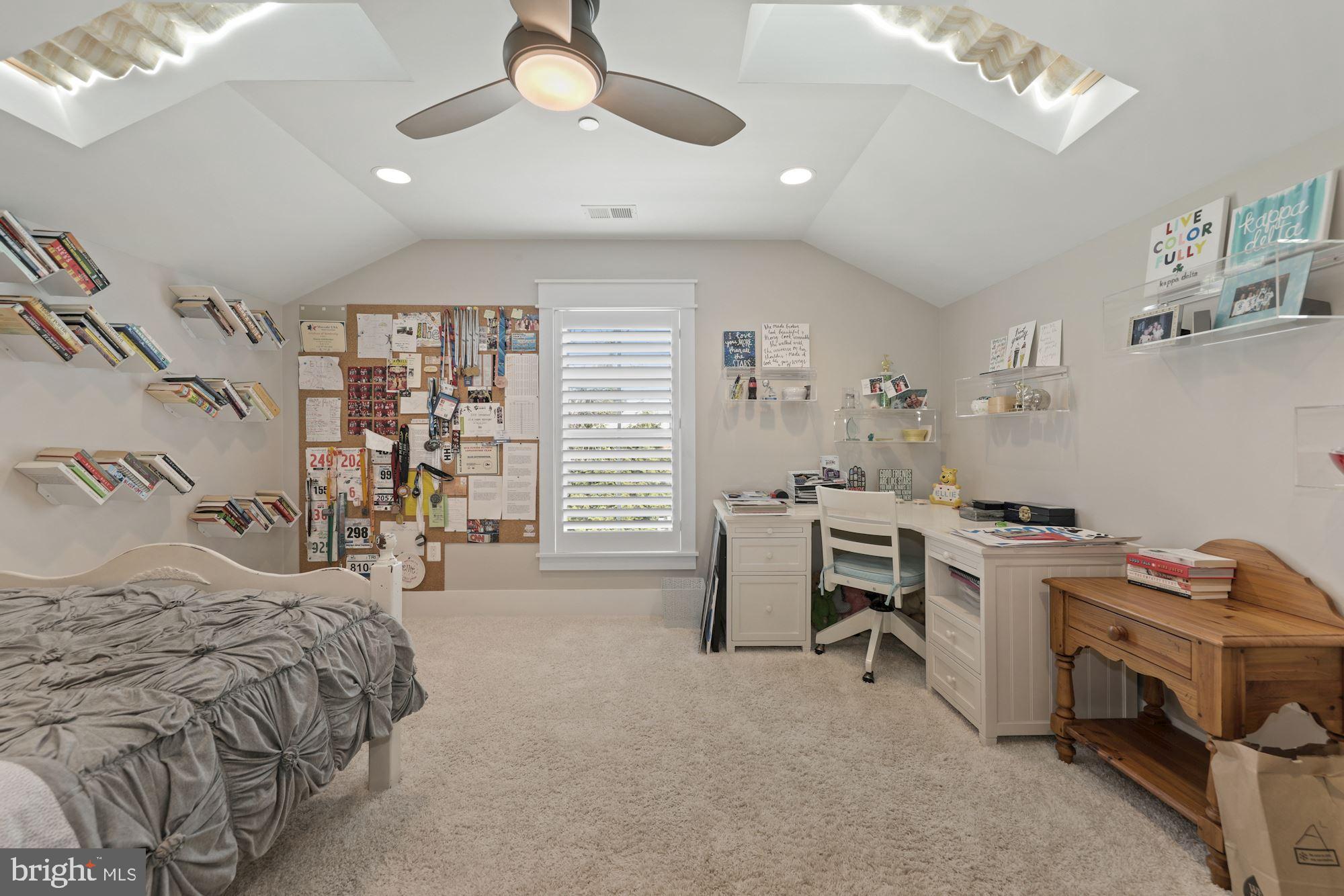 HILLMEAD - Residential