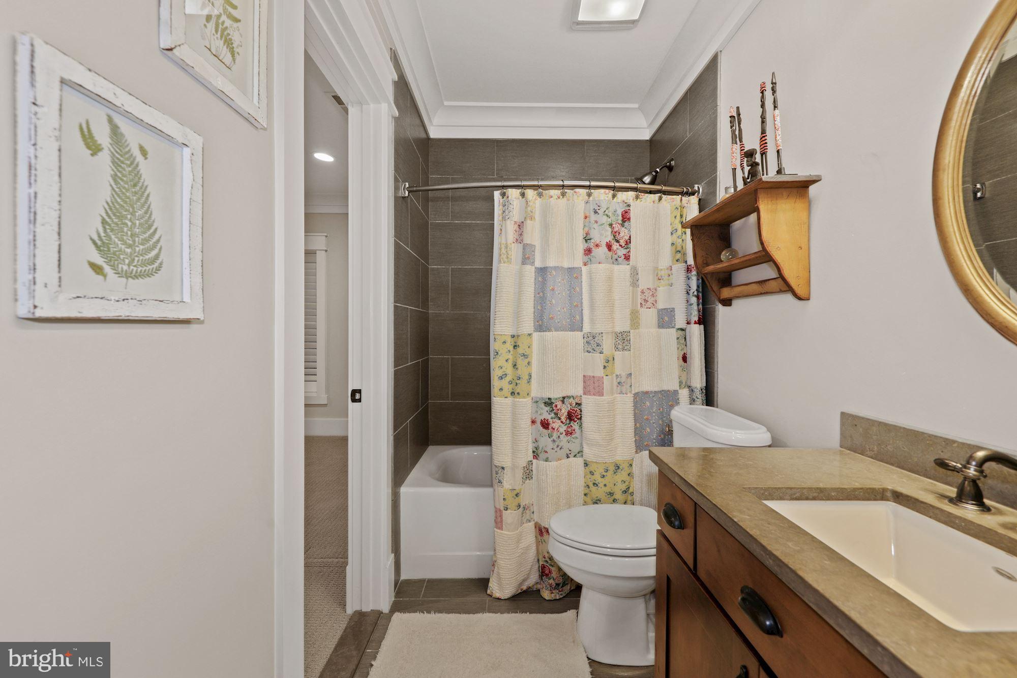 HILLMEAD - Residential