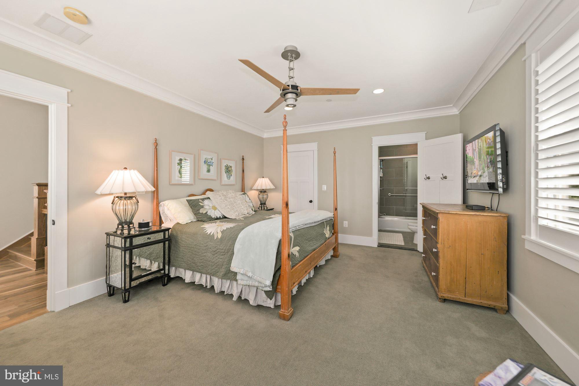 HILLMEAD - Residential