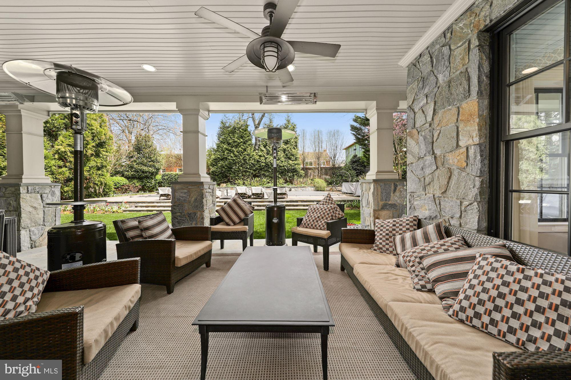 HILLMEAD - Residential