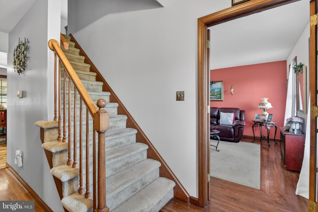 Photo of 2 Wildflower Ln, LANCASTER, PA 17603 (MLS # PALA2085546)