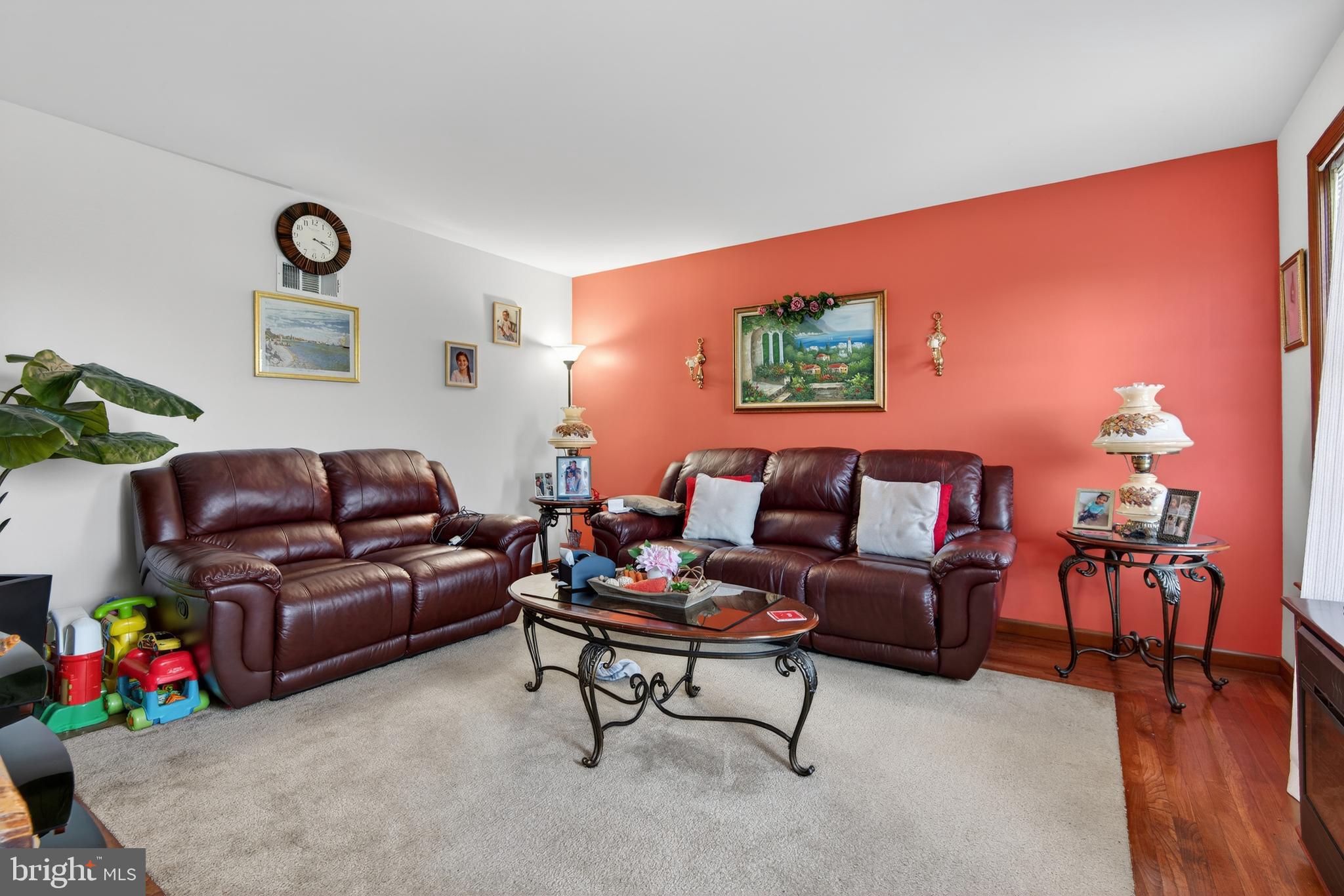 LANCASTER - Residential