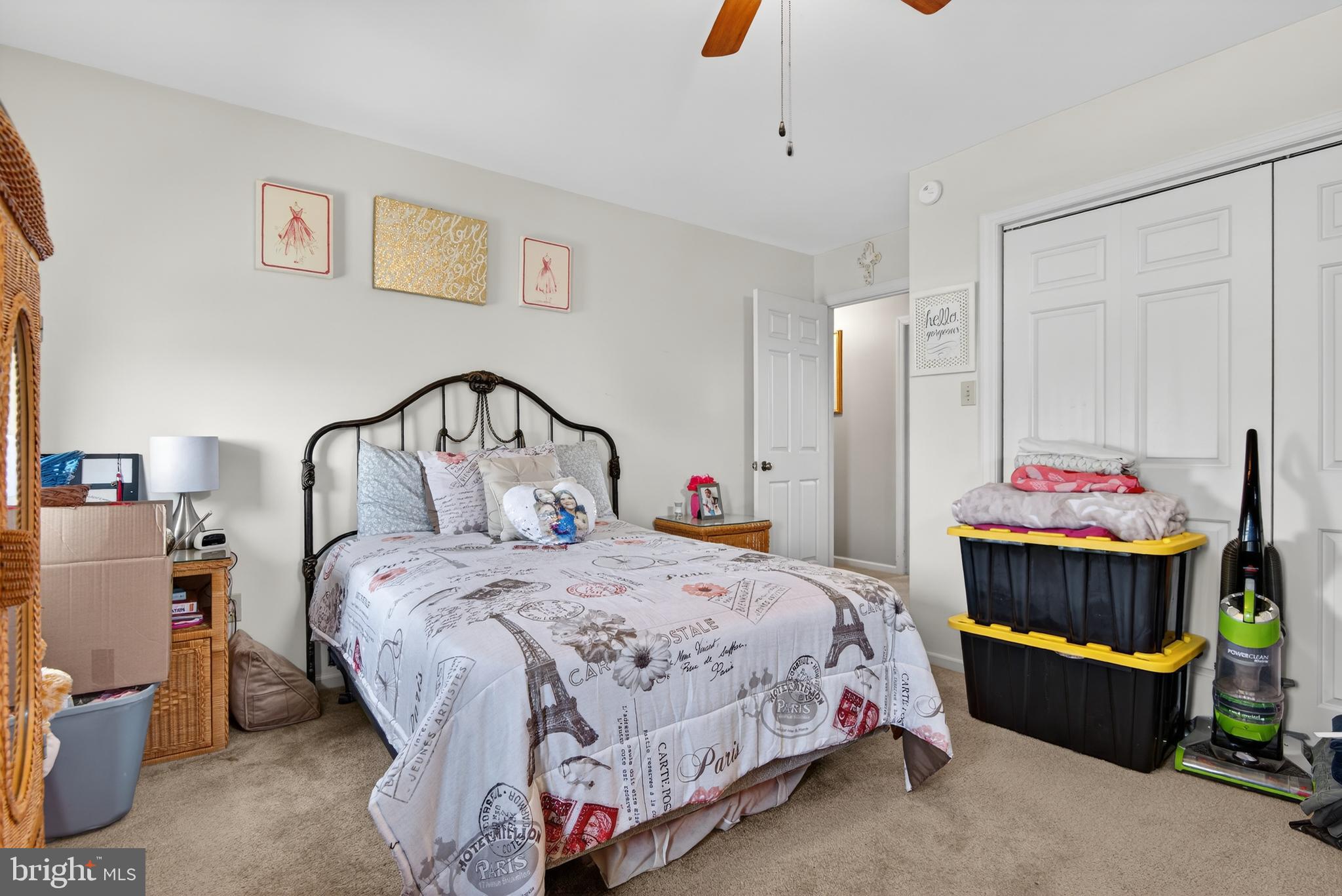 LANCASTER - Residential