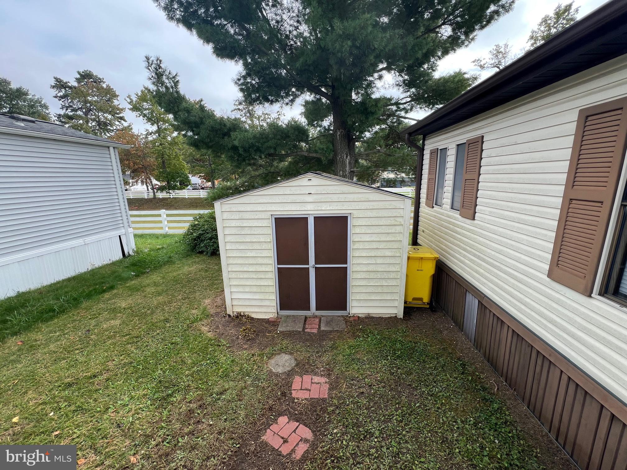 WILLIAMS ESTATES - Residential