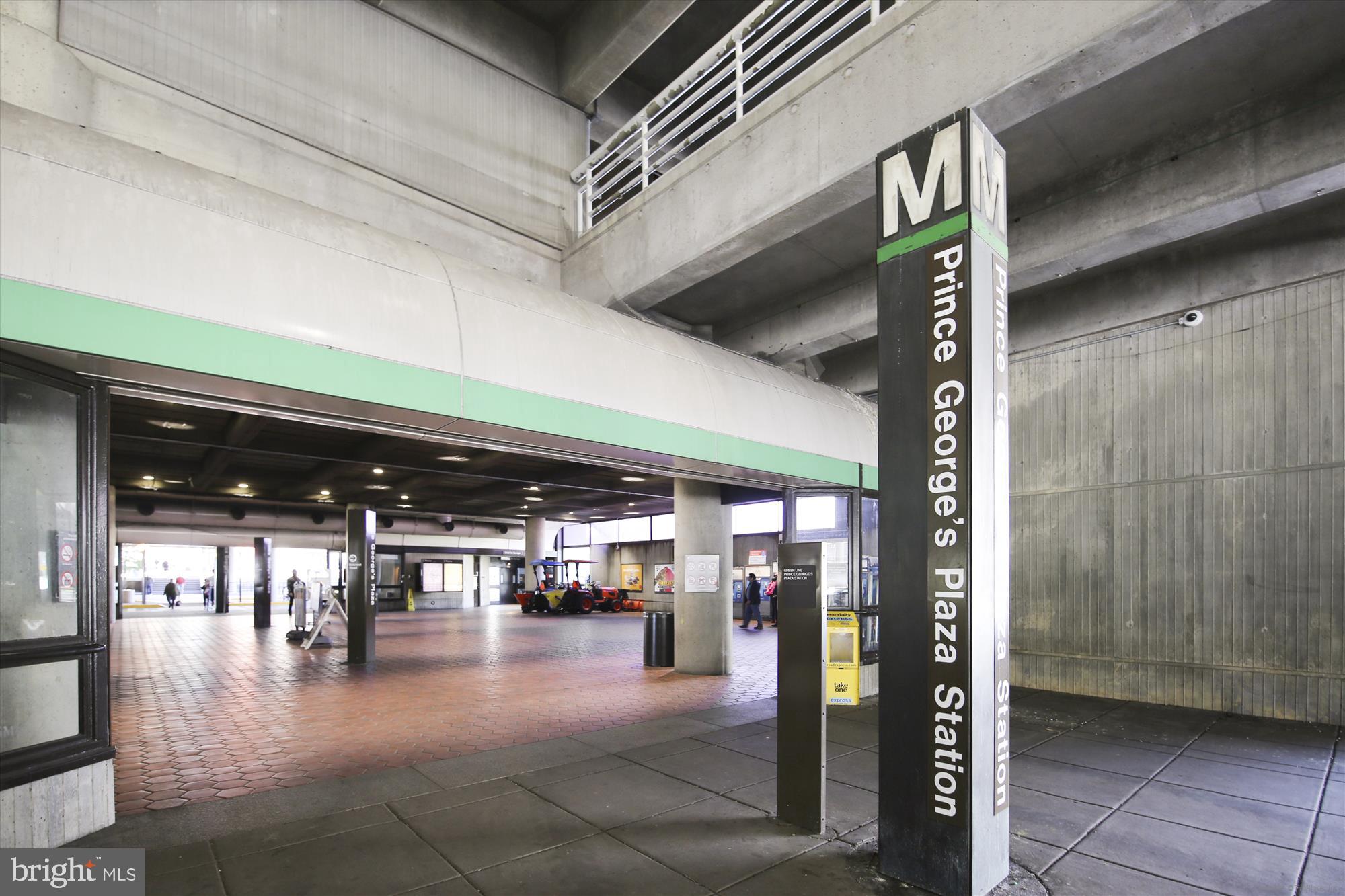 MICHIGAN PARK HILLS - Residential