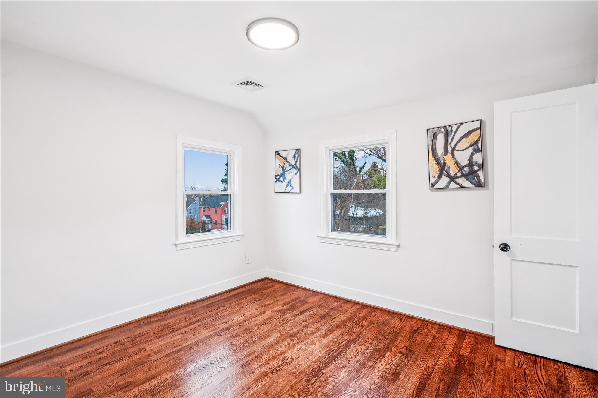 MICHIGAN PARK HILLS - Residential