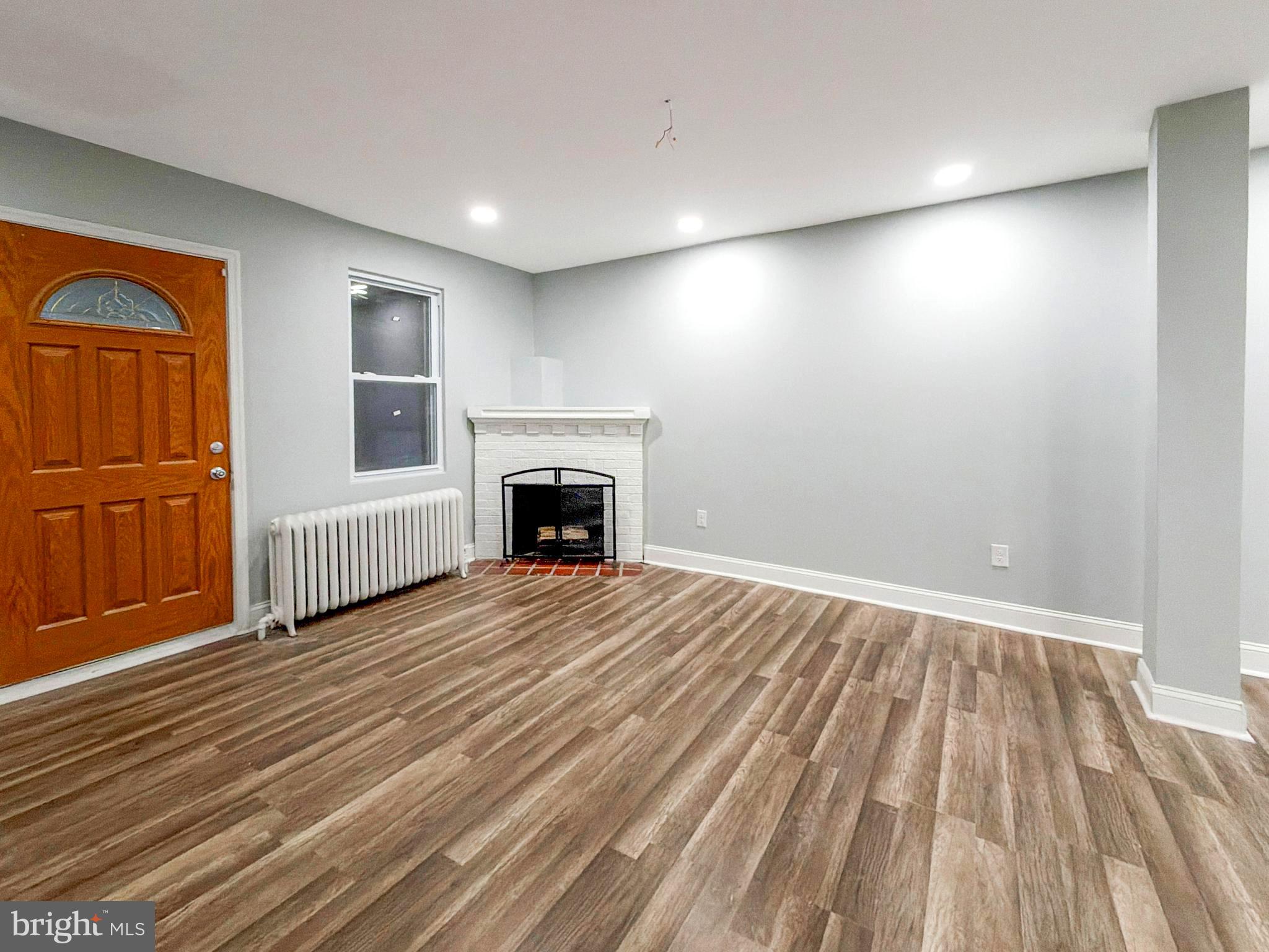 GERMANTOWN (EAST) - Residential